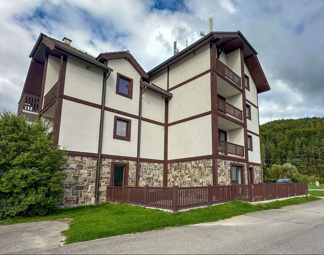 69f5c7e5f693affdb90002f0 Apartmán s výhľadom v Golf & Ski Resort, Valča