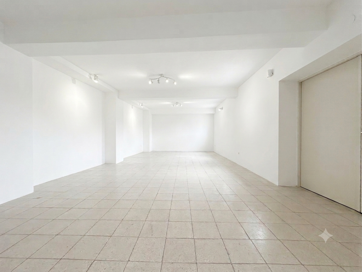 6a4367b59019119d9e0763b0 Obchodný priestor, 145 m² | Turzovka, stred
