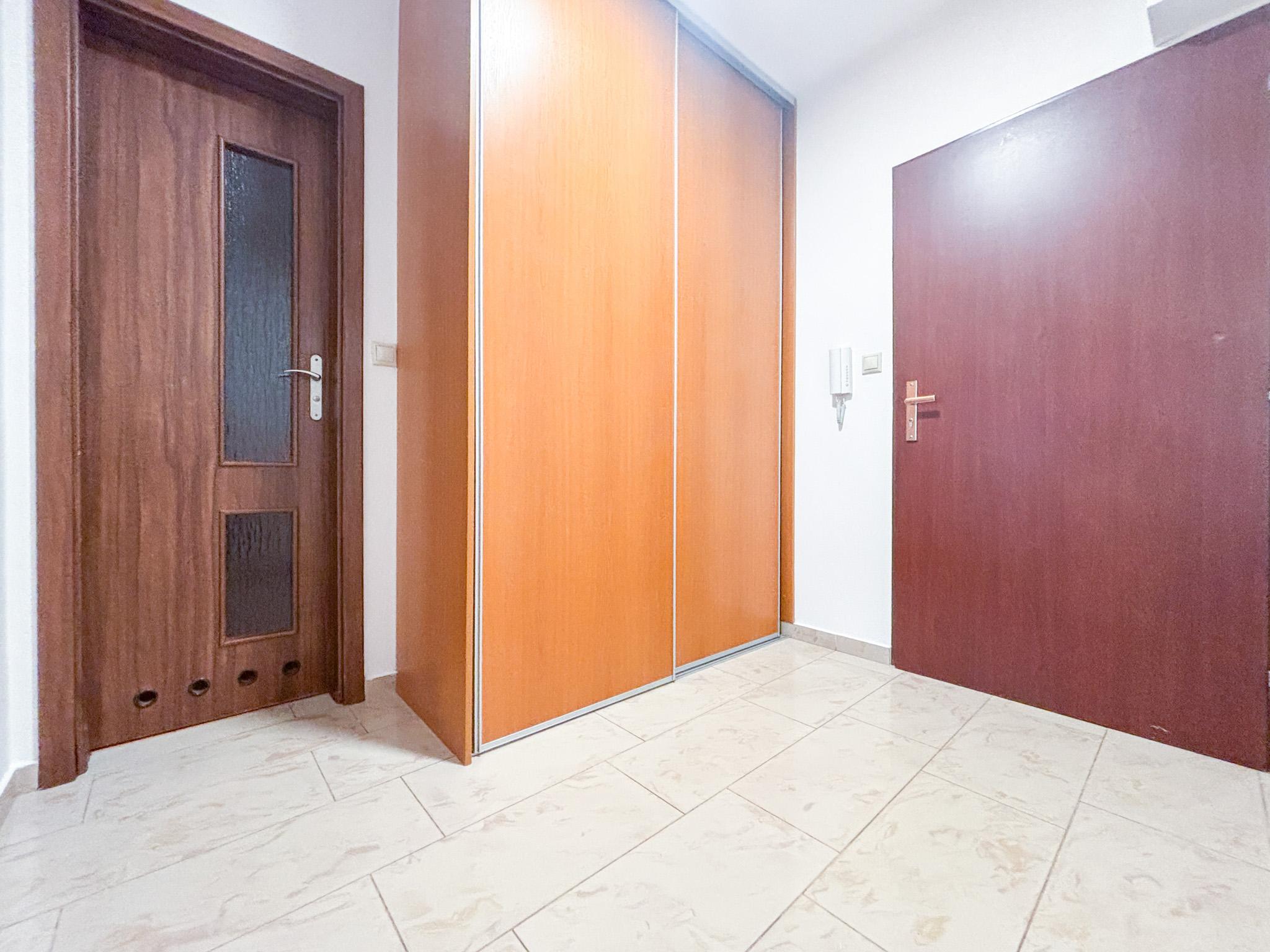 6a58baebc88ee728b80f4261 2-izbový byt s balkónom | 65 m² | 1. mája
