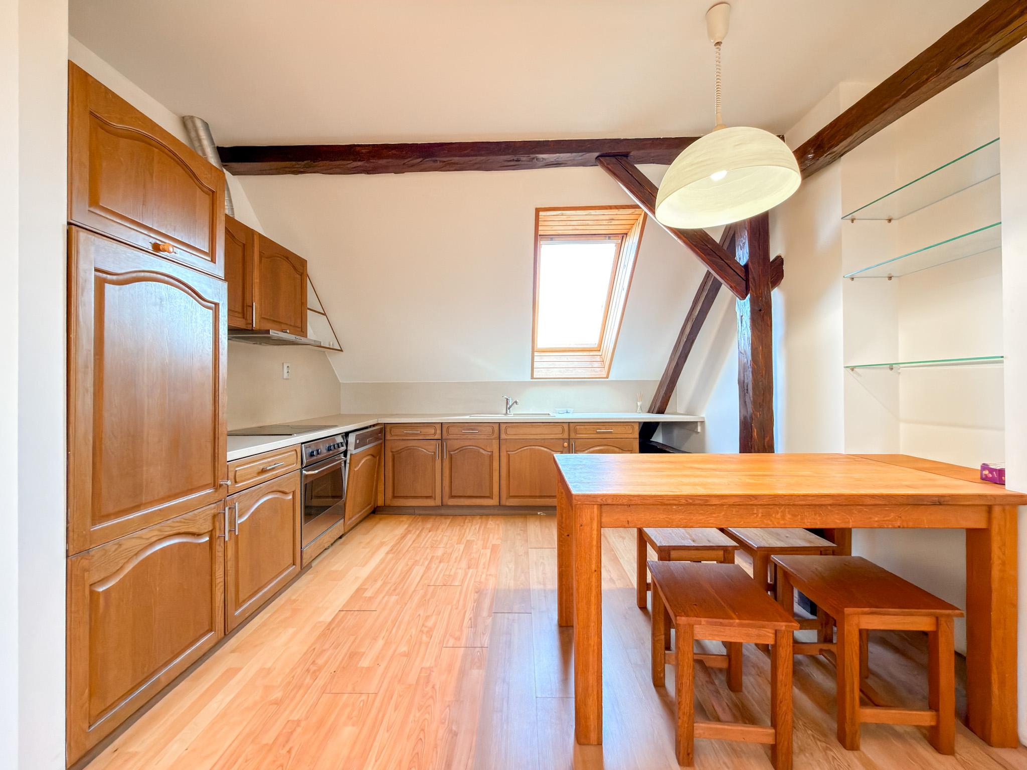 Zariadený 3-izbový podkrovný byt 80 m² | Žilina