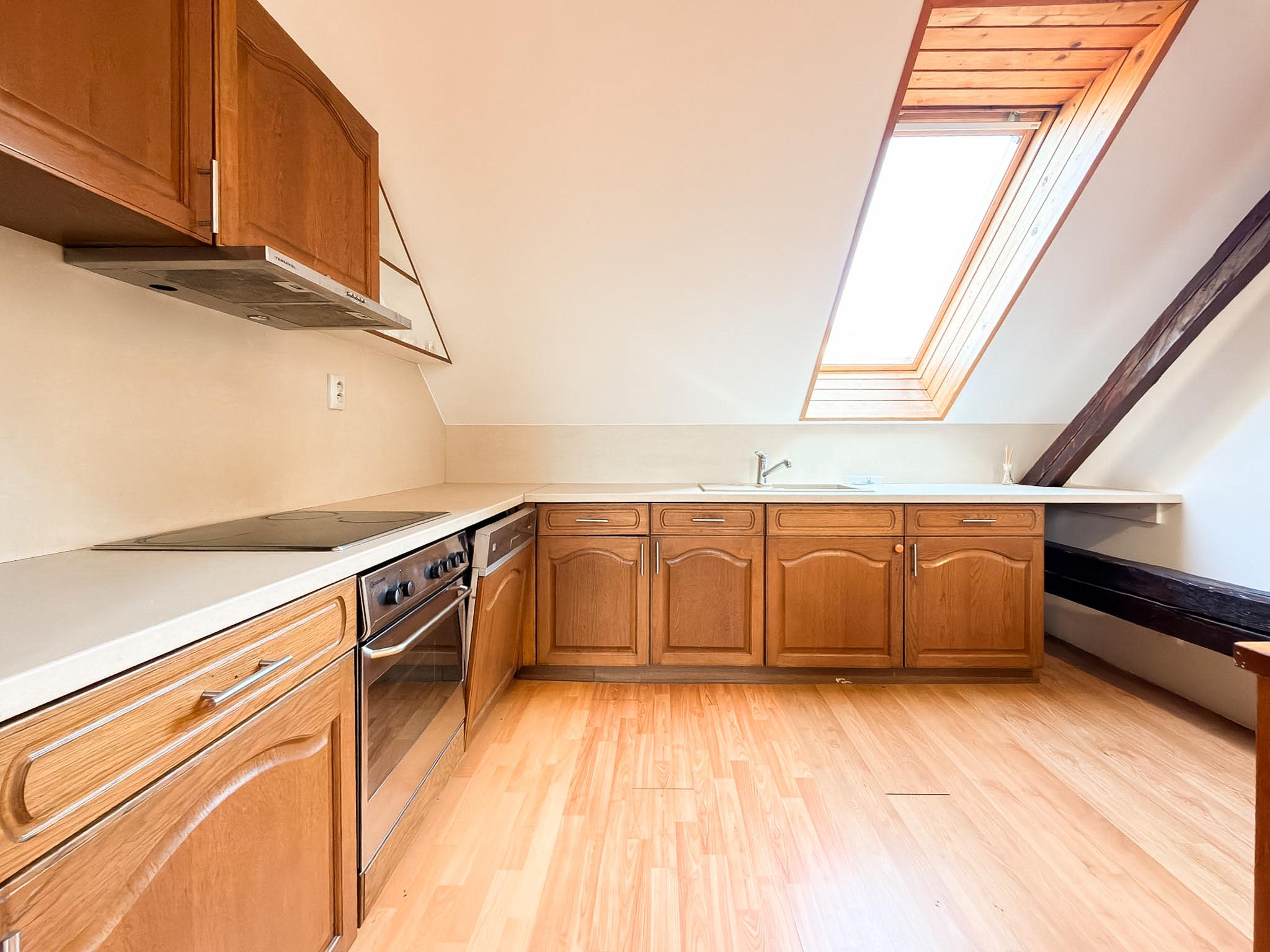 Zariadený 3-izbový podkrovný byt 80 m² | Žilina