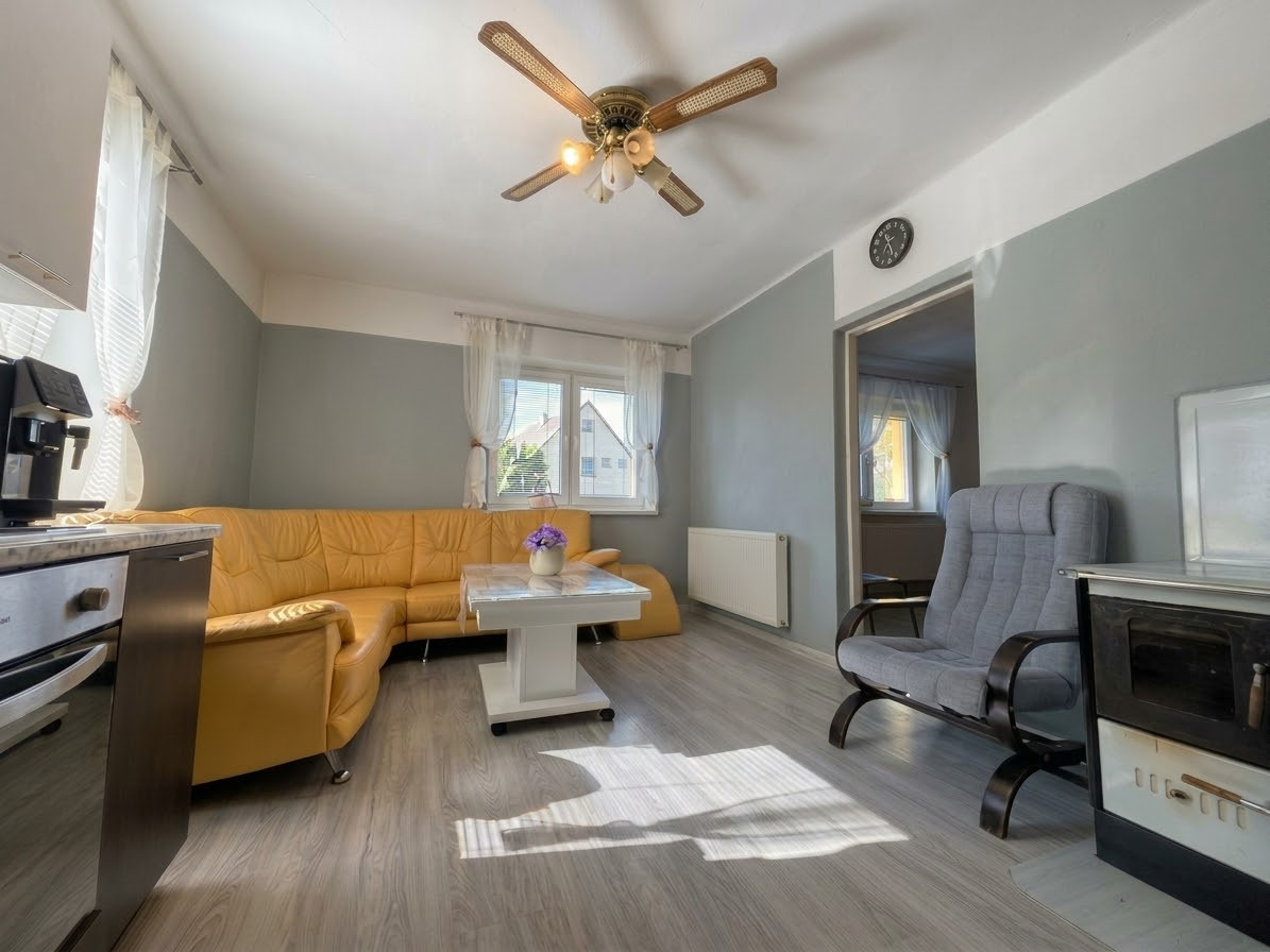 6ac2a0b544357ac1b30a83a6-1 Kompletne zariadená chata | Pozemok 1500 m² | Wellness
