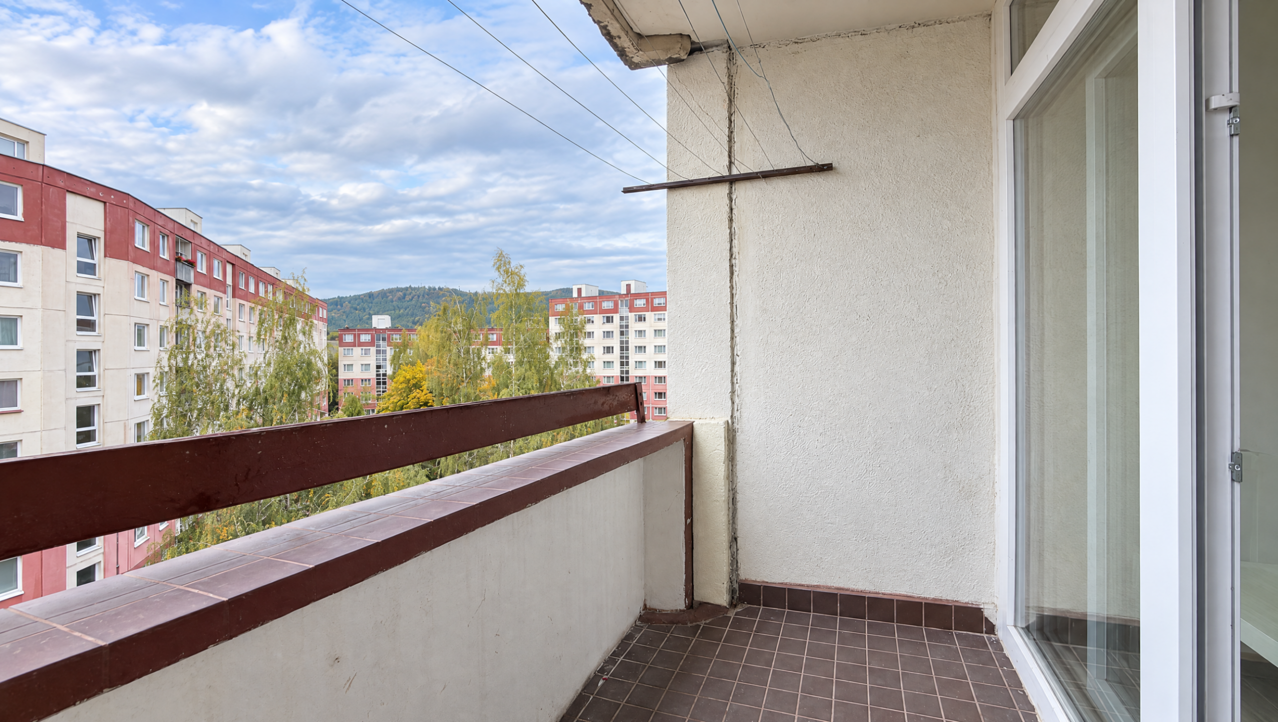 6ac8e223dd8ee28704037c07 3-izbový byt + garáž | po rekonštrukcii | Žilina