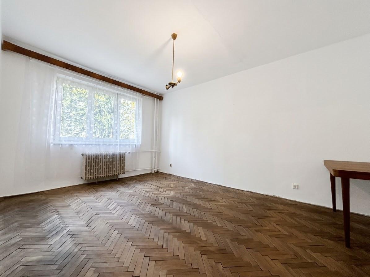 6ad9e740e2476ed04e0d5319 3-izbový byt | s parkovaním | Martin